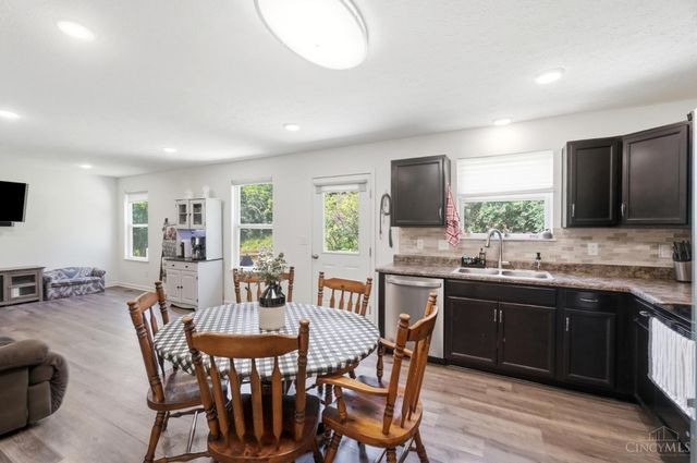 1022 Golden Oak Drive, Hamilton, OH 45013