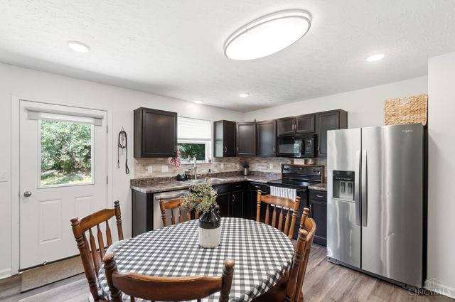 1022 Golden Oak Drive, Hamilton, OH 45013