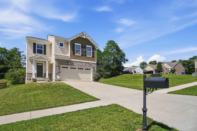 1022 Golden Oak Drive, Hamilton, OH 45013