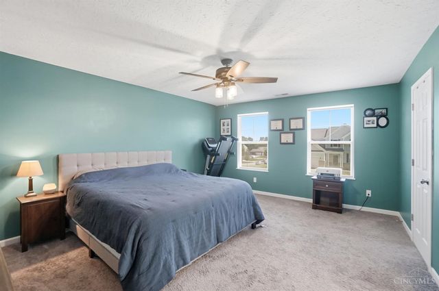 1022 Golden Oak Drive, Hamilton, OH 45013