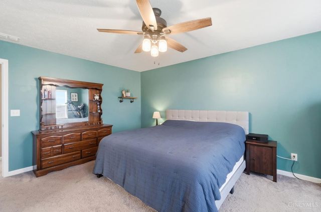 1022 Golden Oak Drive, Hamilton, OH 45013