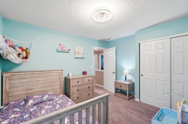 1022 Golden Oak Drive, Hamilton, OH 45013