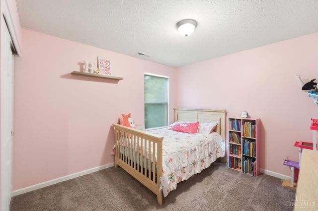 1022 Golden Oak Drive, Hamilton, OH 45013