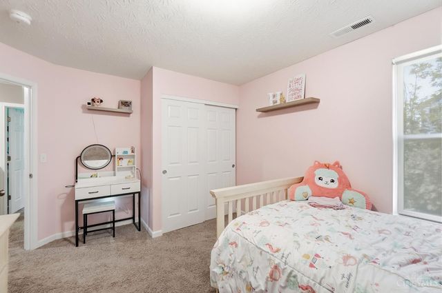 1022 Golden Oak Drive, Hamilton, OH 45013