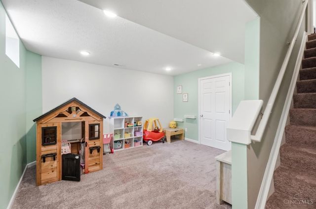 1022 Golden Oak Drive, Hamilton, OH 45013