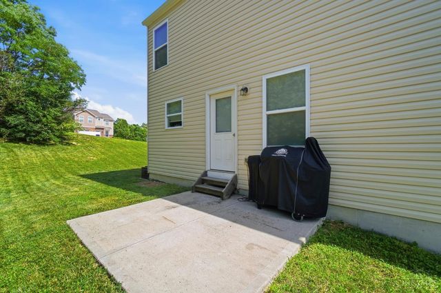1022 Golden Oak Drive, Hamilton, OH 45013