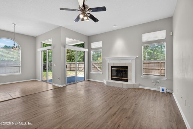 674 SCARLET VIEW Court, Orange Park, FL 32073