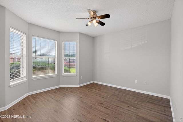 674 SCARLET VIEW Court, Orange Park, FL 32073