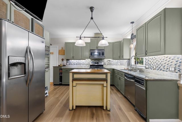 206 Park Valley Lane, Cary, NC 27519