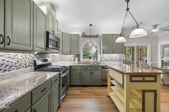206 Park Valley Lane, Cary, NC 27519