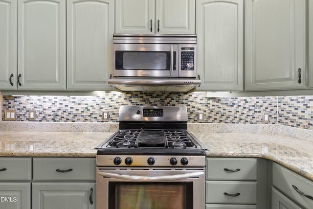 206 Park Valley Lane, Cary, NC 27519