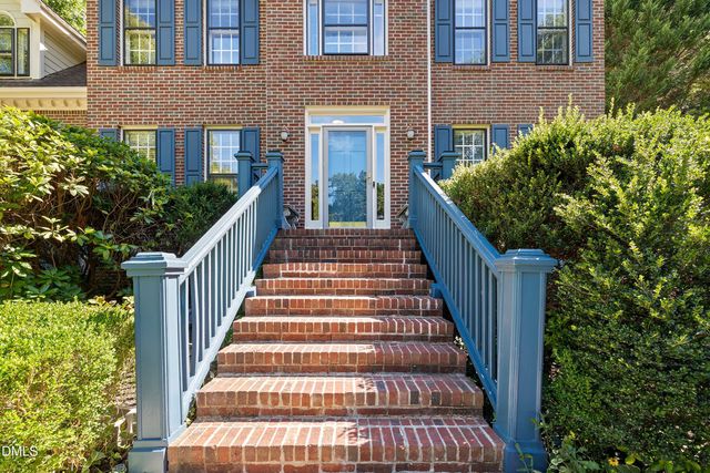 206 Park Valley Lane, Cary, NC 27519