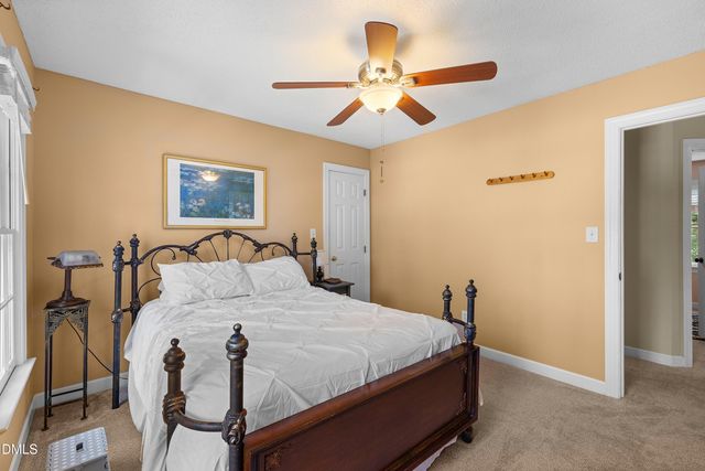 206 Park Valley Lane, Cary, NC 27519