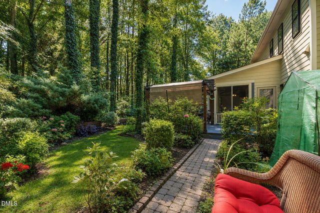 206 Park Valley Lane, Cary, NC 27519