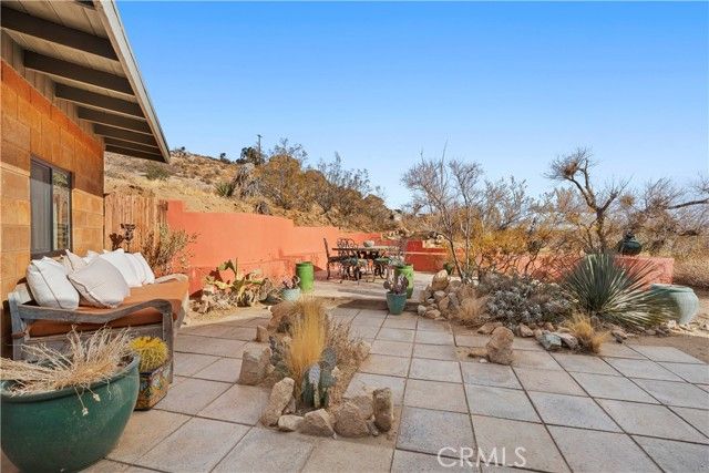 51222 Gamma Gulch Road, Pioneertown, CA 92268