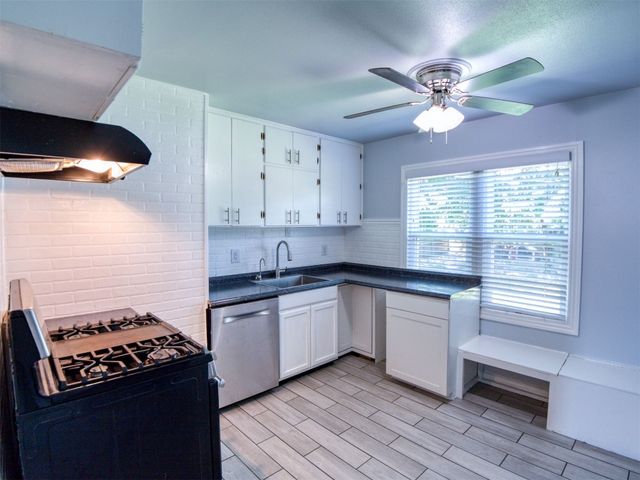 908 N Cockrel Avenue, Norman, OK 73071