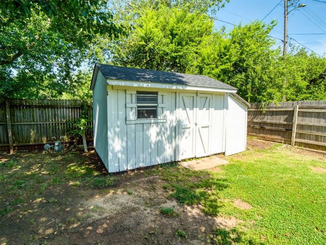 908 N Cockrel Avenue, Norman, OK 73071
