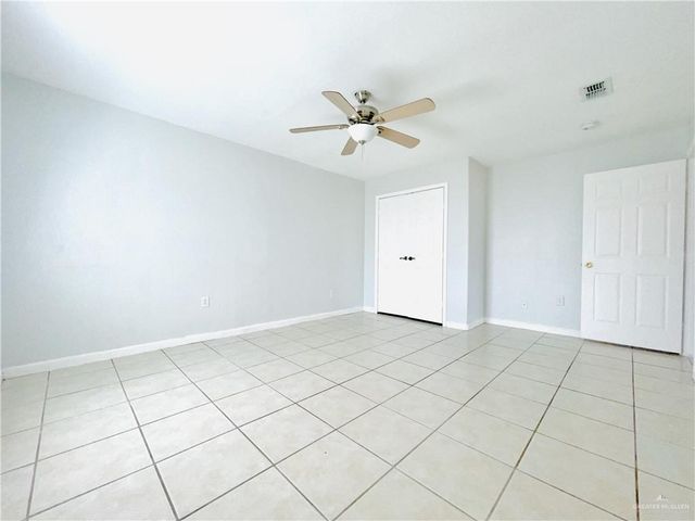 3105 N Hoehn Road, Edinburg, TX 78541