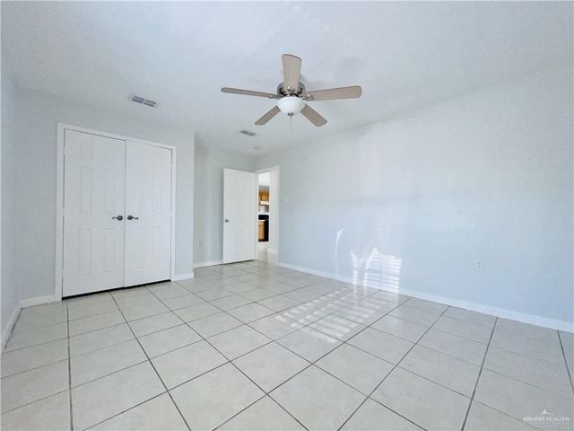 3105 N Hoehn Road, Edinburg, TX 78541