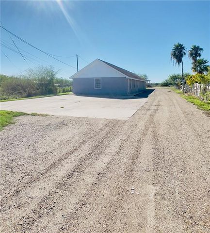 3105 N Hoehn Road, Edinburg, TX 78541
