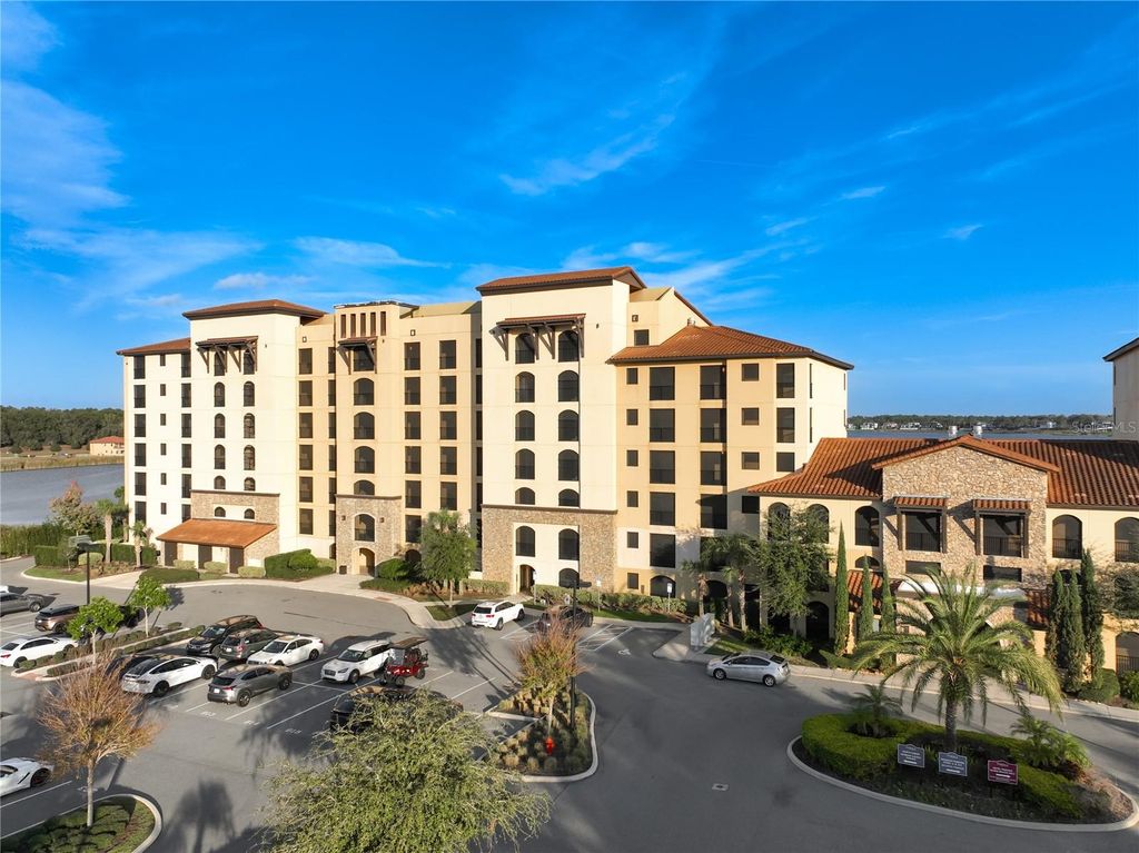 16300 COUNTY ROAD 455 306, Montverde, FL 34756