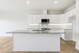 4613 Road 114, Pasco, WA 99301