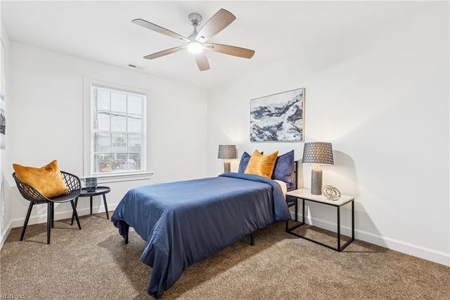 15661 Warwick Blvd Unit H, Newport News, VA 23608