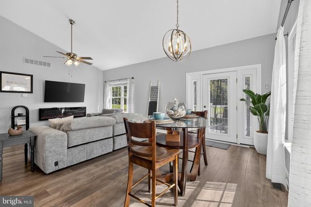 22 AZZURRI CT, Smyrna, DE 19977
