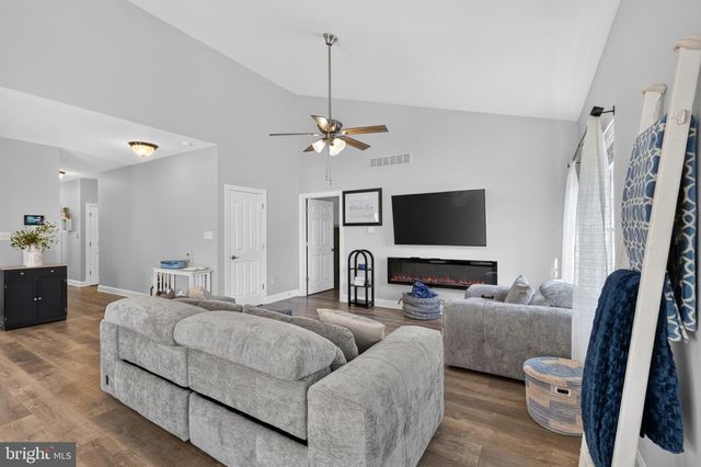 22 AZZURRI CT, Smyrna, DE 19977