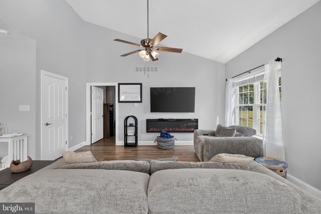 22 AZZURRI CT, Smyrna, DE 19977