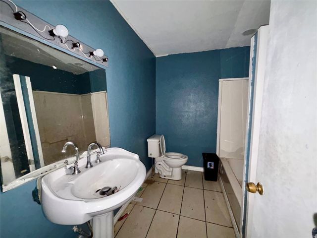 219 N Smyth Street, Mart, TX 76664