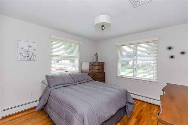 14 Brookfarm Road, North Providence, RI 02904