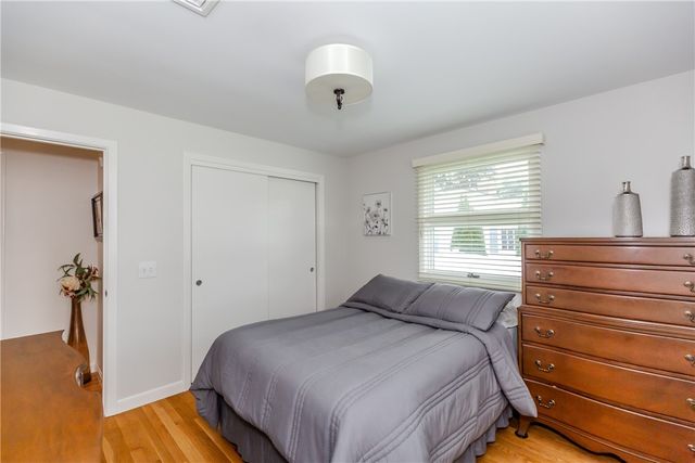 14 Brookfarm Road, North Providence, RI 02904