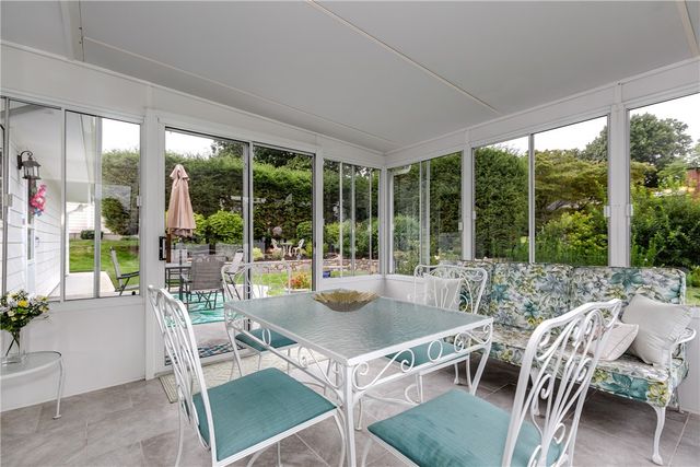 14 Brookfarm Road, North Providence, RI 02904