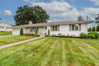 14 Brookfarm Road, North Providence, RI 02904