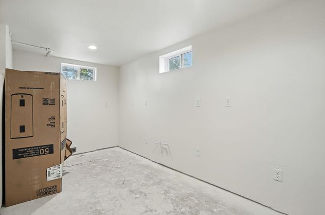 4302 N Cedar St, Spokane, WA 99205