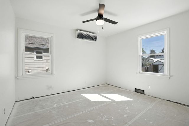 4302 N Cedar St, Spokane, WA 99205