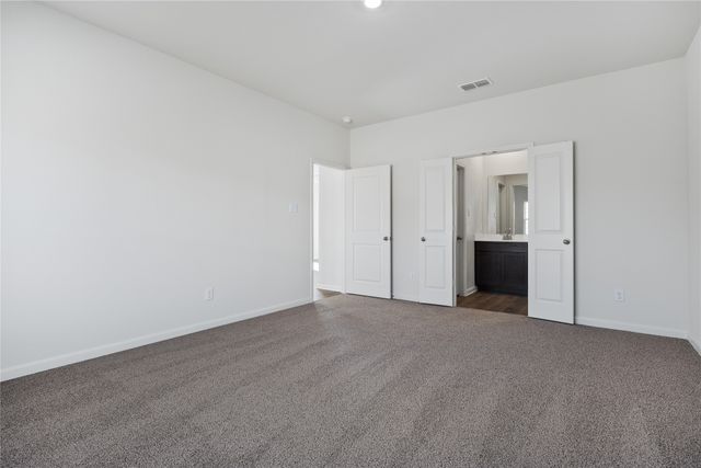 8420 White Wolf Trail, Ponder, TX 76259