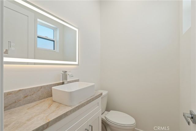 15634 Sombra Avenue B, Lawndale, CA 90260