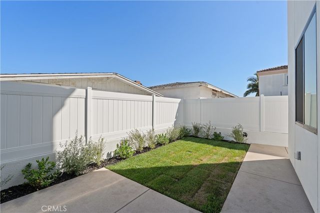 15634 Sombra Avenue B, Lawndale, CA 90260
