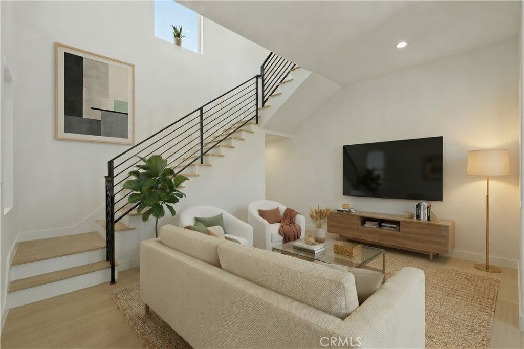 15634 Sombra Avenue B, Lawndale, CA 90260 — photo 3