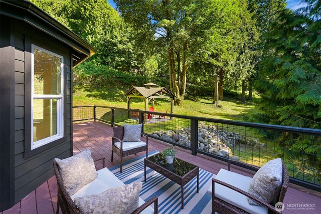 4320 Lakeway Drive, Bellingham, WA 98229