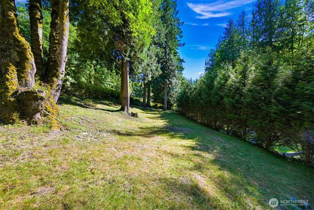 4320 Lakeway Drive, Bellingham, WA 98229