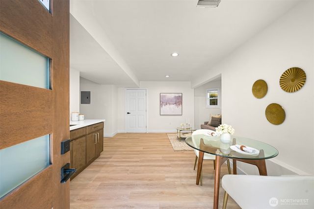 4320 Lakeway Drive, Bellingham, WA 98229