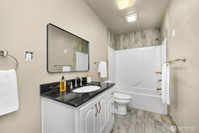 4320 Lakeway Drive, Bellingham, WA 98229
