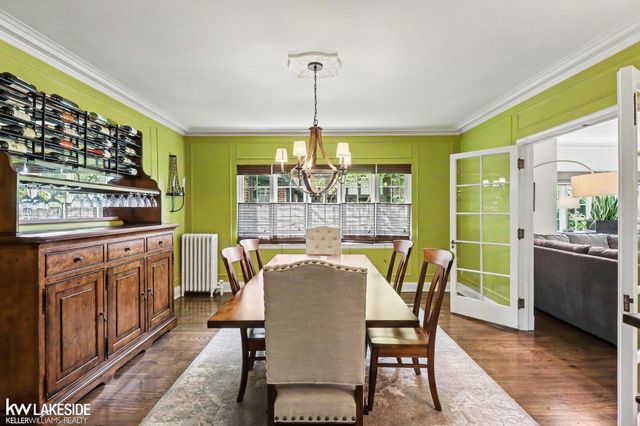 286 Rivard Boulevard, Grosse Pointe, MI 48230