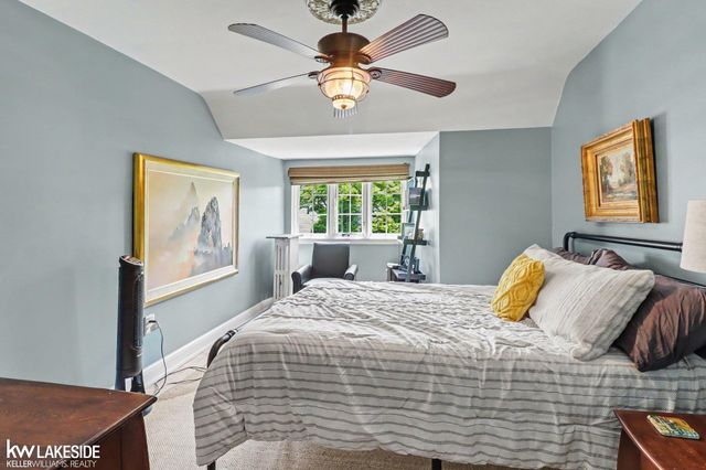 286 Rivard Boulevard, Grosse Pointe, MI 48230