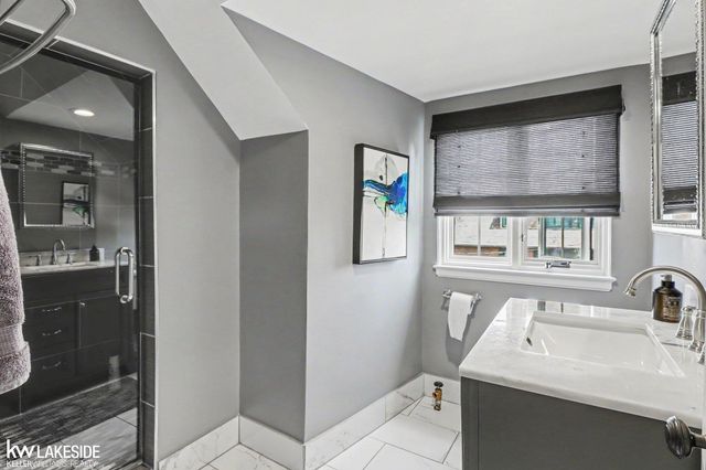 286 Rivard Boulevard, Grosse Pointe, MI 48230