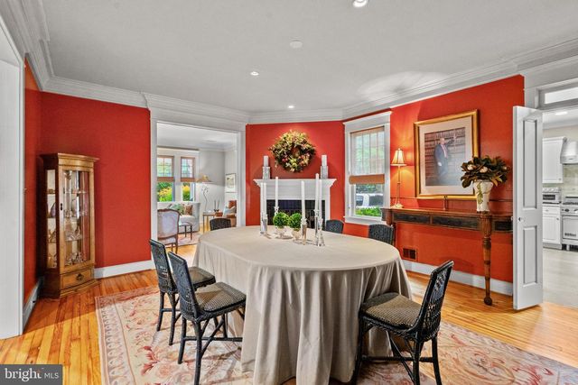 509 LLOYDS LN, Alexandria, VA 22302