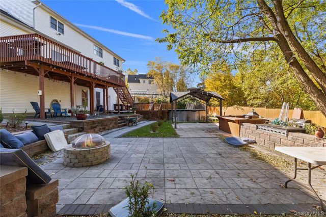 35 Pierce Drive, Stony Point, NY 10980